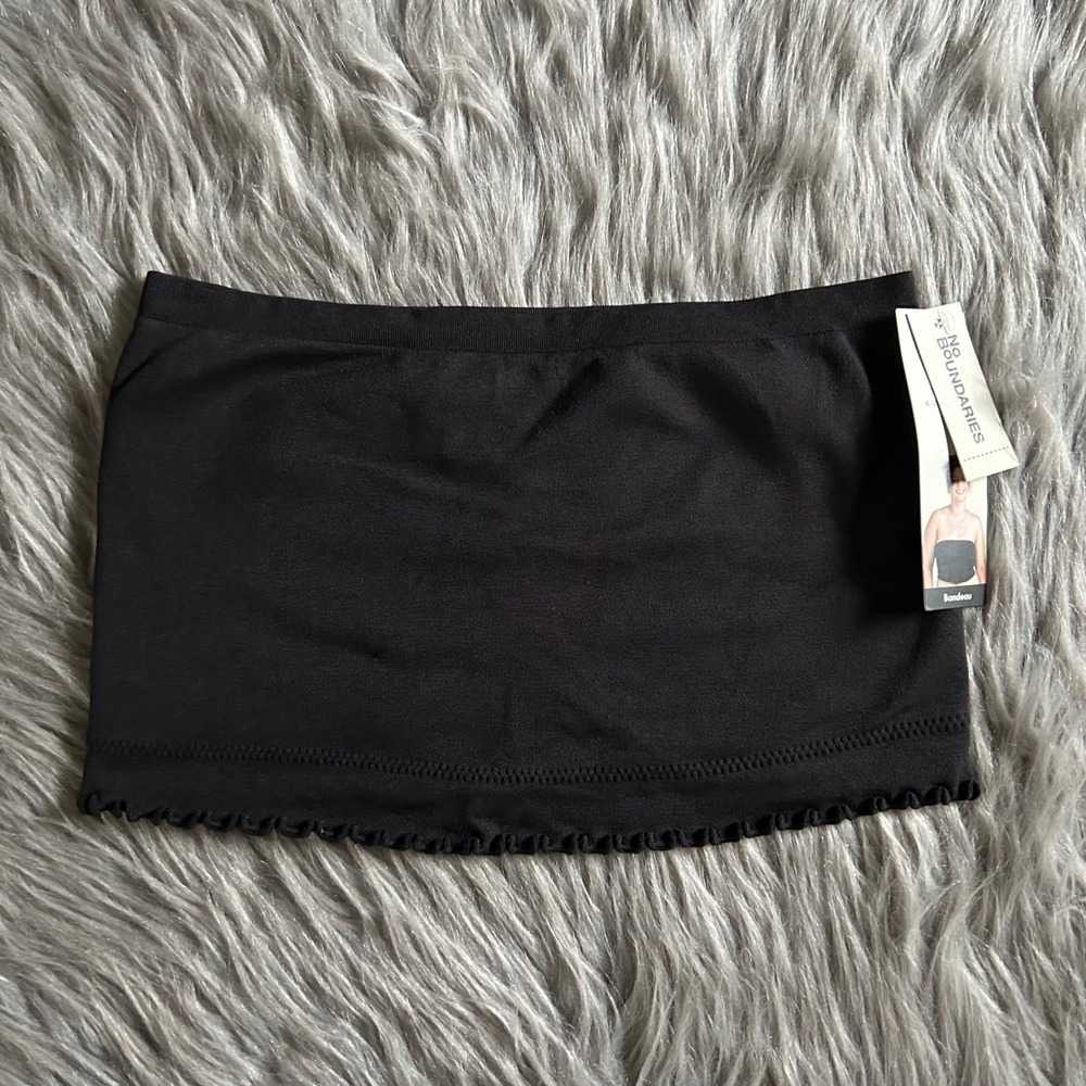 No Boundaries Seamless Wirefree Bandeau Women Size Medium Black Strapless Bra